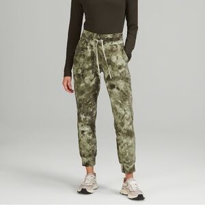 Ready to Rulu High-Rise Jogger 7/8 Length
